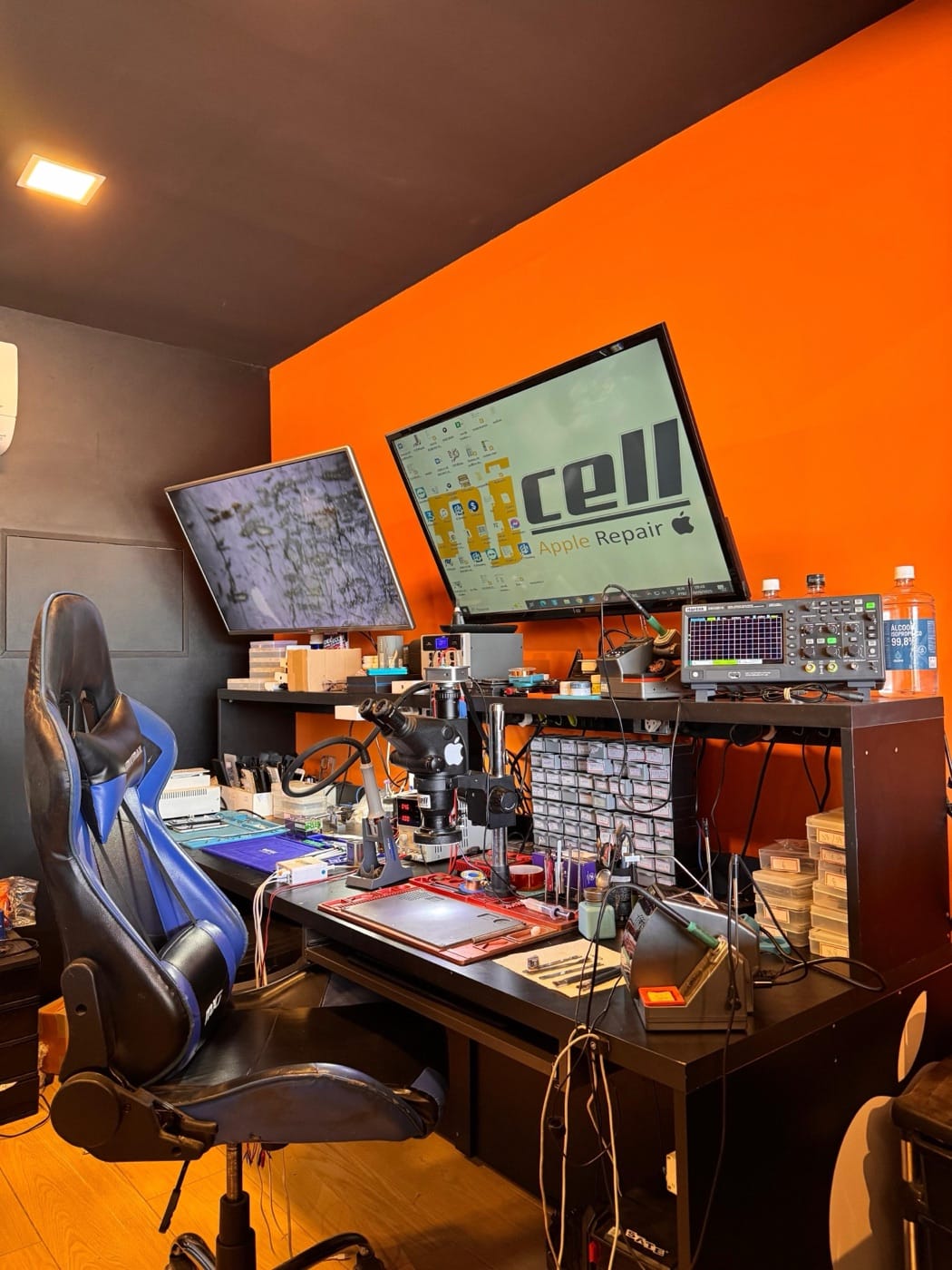 Interior da loja NJCELL em Sorocaba